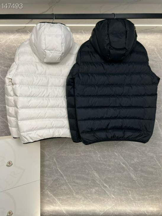 Picture of Moncler Down Jackets _SKUMonclersz1-526yr7036821